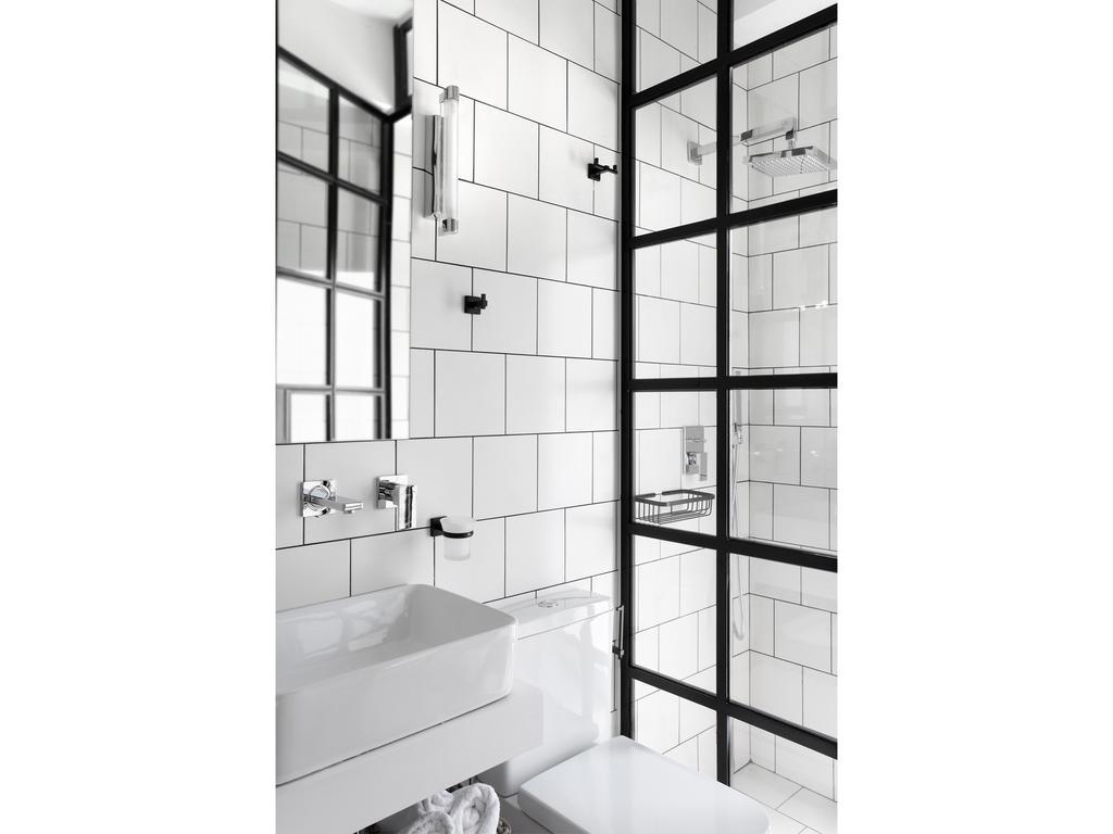 Penthouse Studio Apartment