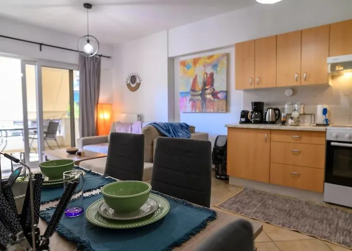 Premium Athenian District Urban 1 Bedroom Flat B